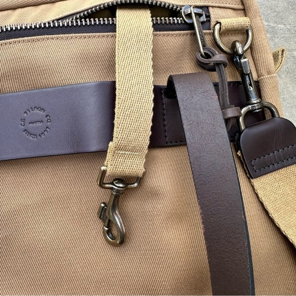 Filson Rugged Twill Tablet Briefcase Heritage Tan Made in USA NEW READ - Picture 13 of 15